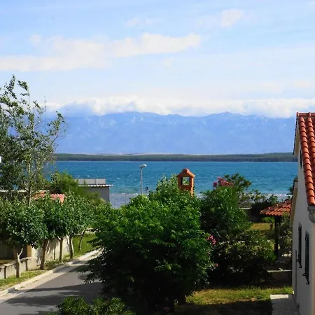 At Sandy Beach Zdrijac 4 Nin