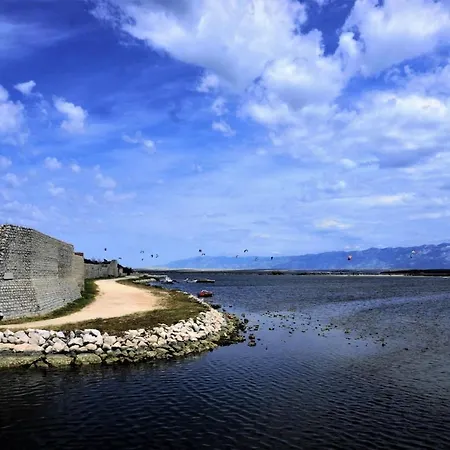 Apartment At Sandy Beach Zdrijac 4 *