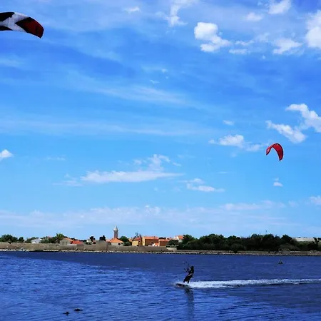 At Sandy Beach Zdrijac 4